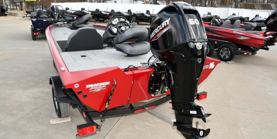 Tracker Pro Team 175 TXW