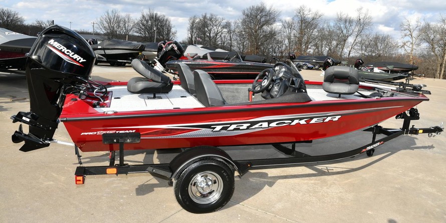 Tracker Pro Team 175 TXW