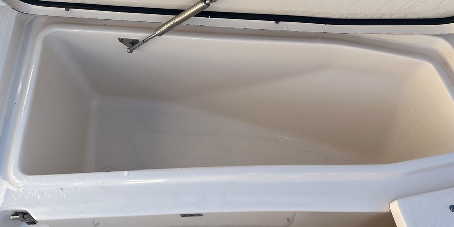 Grady-White Canyon 271