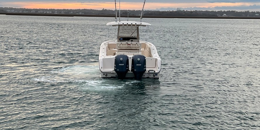 Grady-White Canyon 271