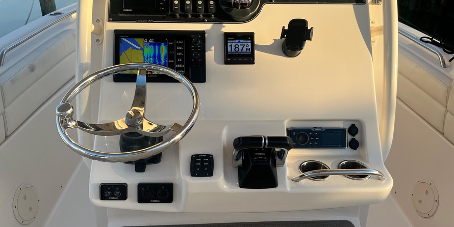 Grady-White Canyon 271