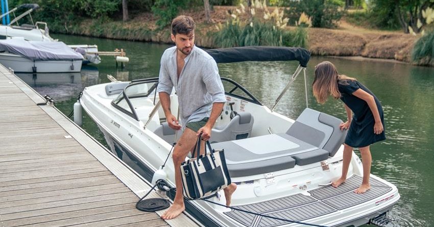 Bayliner VR4 BOWRIDER