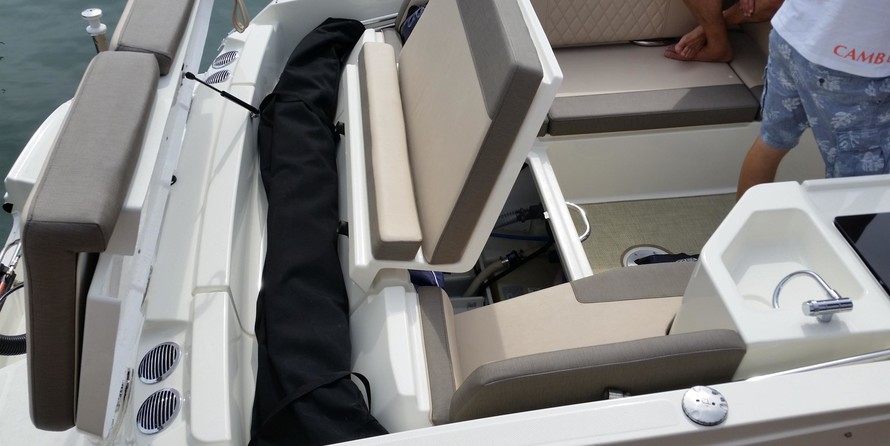 Bayliner VR6 BOWRIDER