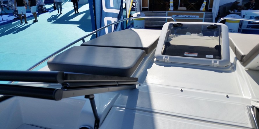 Bayliner VR6 BOWRIDER