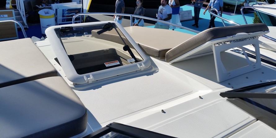 Bayliner VR6 BOWRIDER
