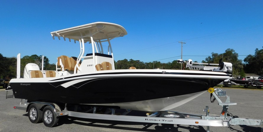 Ranger boats 2400 bay