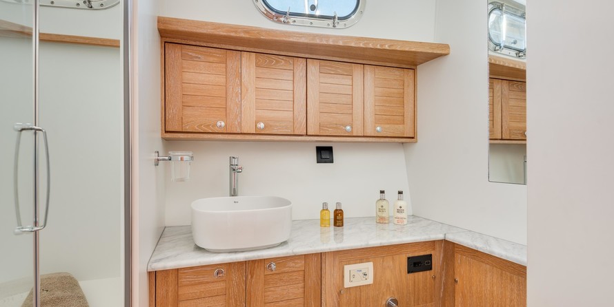 Sasga yachts menorquin 54 flybridge