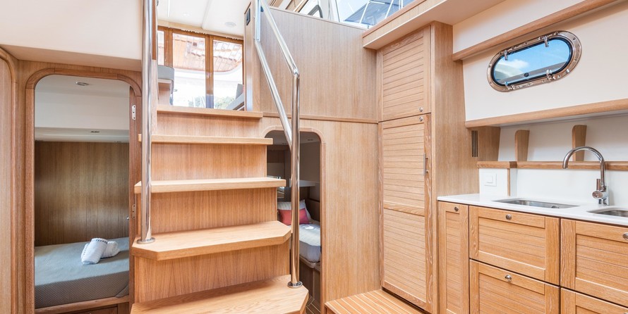 Sasga yachts menorquin 54 flybridge