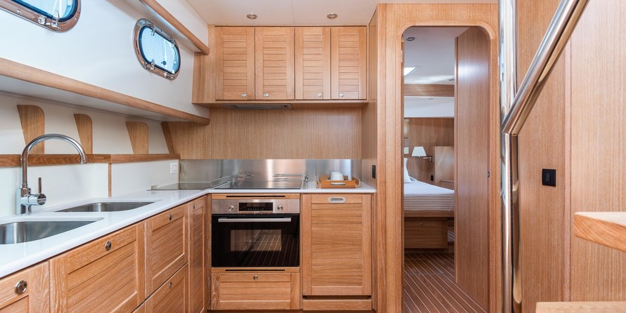 Sasga yachts menorquin 54 flybridge