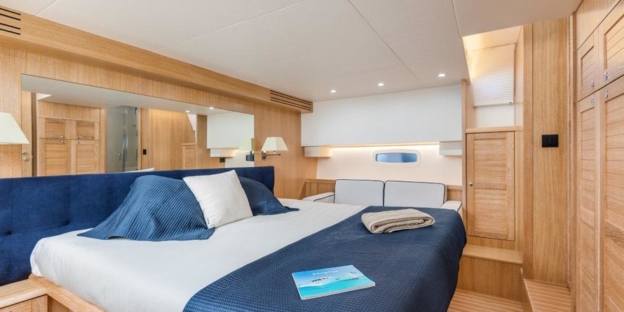 Sasga yachts menorquin 54 flybridge