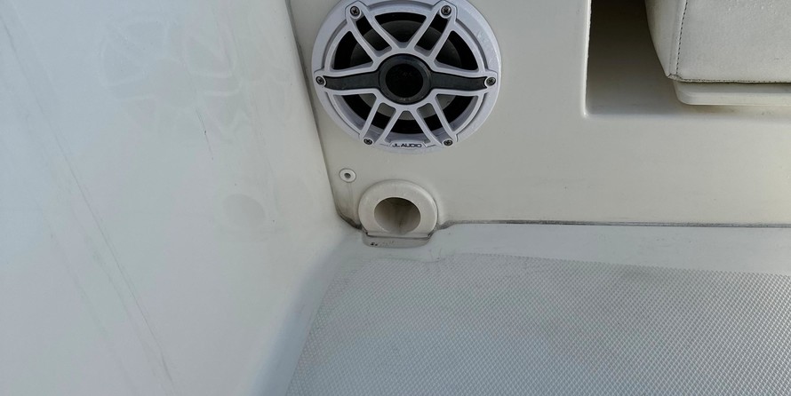 Boston Whaler 210 Dauntless