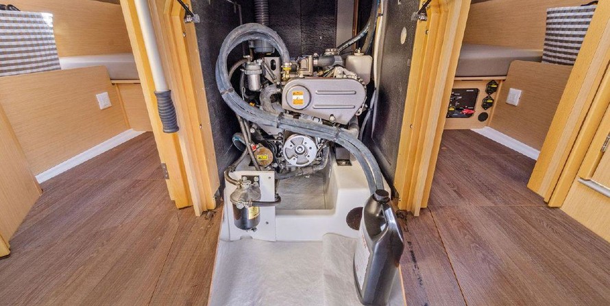 Beneteau Oceanis 38