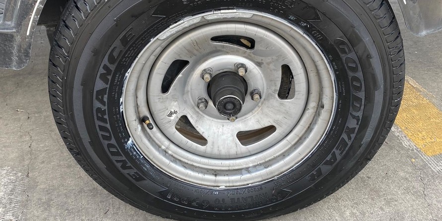 Sun Tracker Party Barge 20 DLX