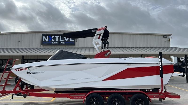 Super Air Nautique G23
