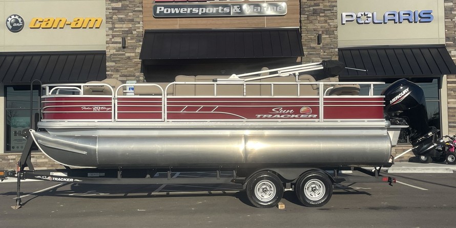 Sun Tracker Fishin Barge 20 DLX