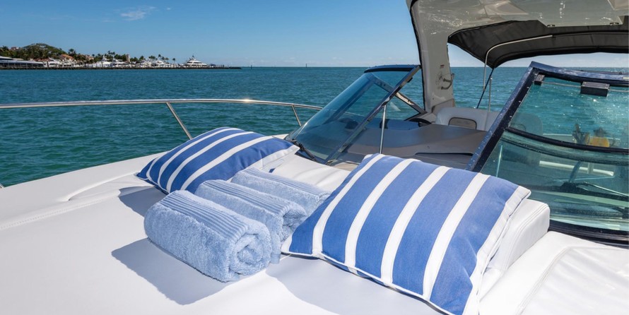 Sea Ray 350 Sundancer