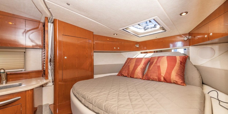 Sea Ray 350 Sundancer