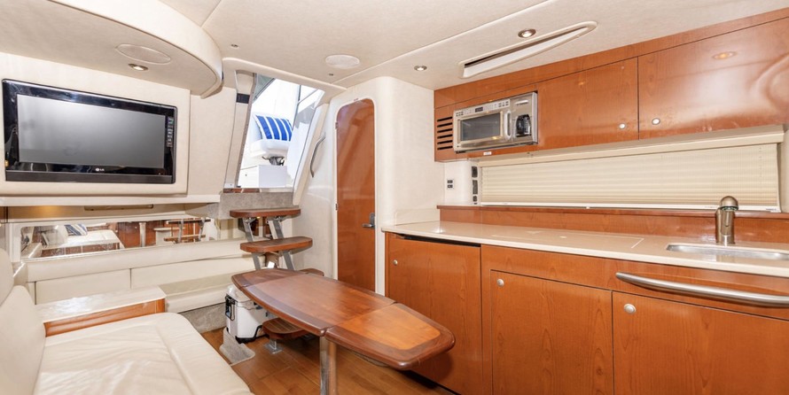 Sea Ray 350 Sundancer