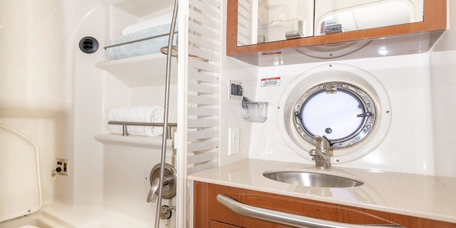 Sea Ray 350 Sundancer