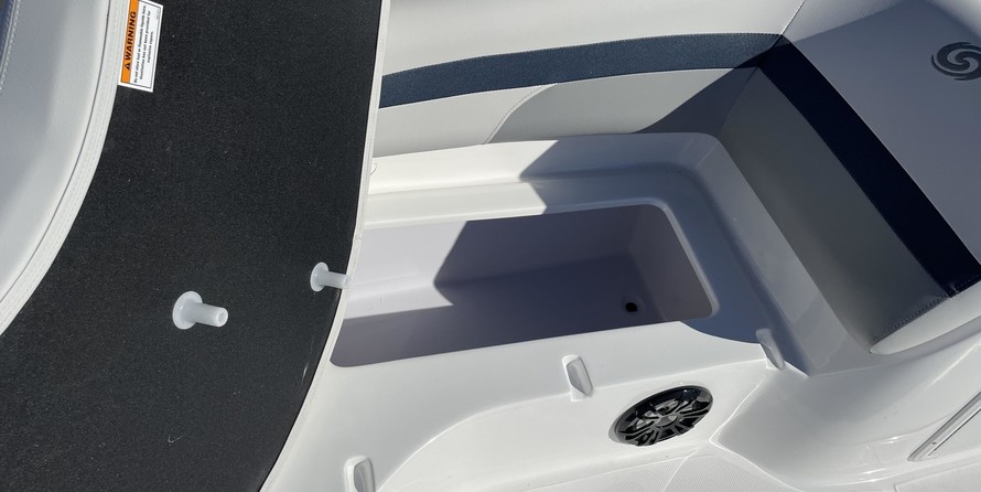 Hurricane 188 sport sundeck