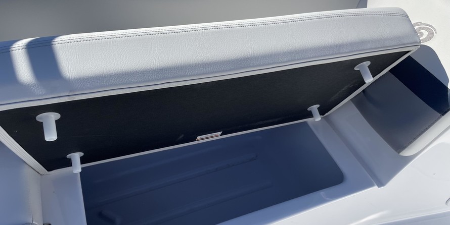 Hurricane 188 sport sundeck