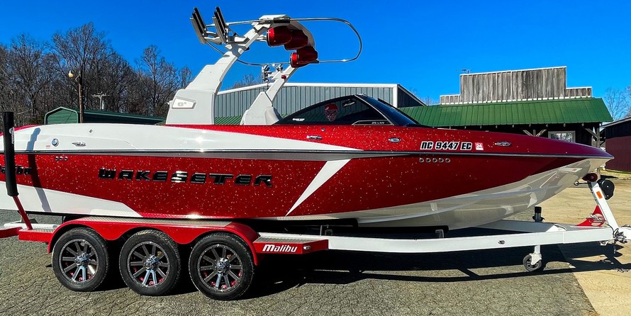 Malibu Wakesetter 25 LSV