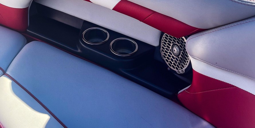 Malibu Wakesetter 25 LSV