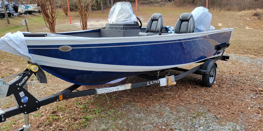 Lund Boats 1650 Rebel XS SS