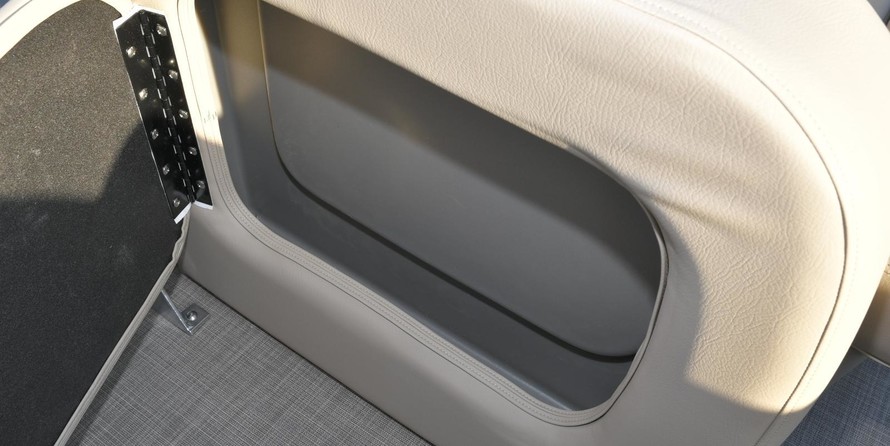 Sun Tracker SportFish 22 DLX