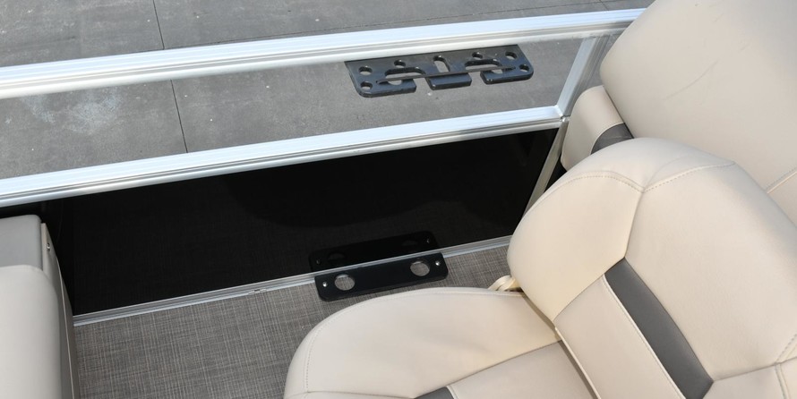 Sun Tracker SportFish 22 DLX