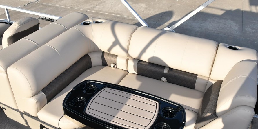 Sun Tracker SportFish 22 DLX