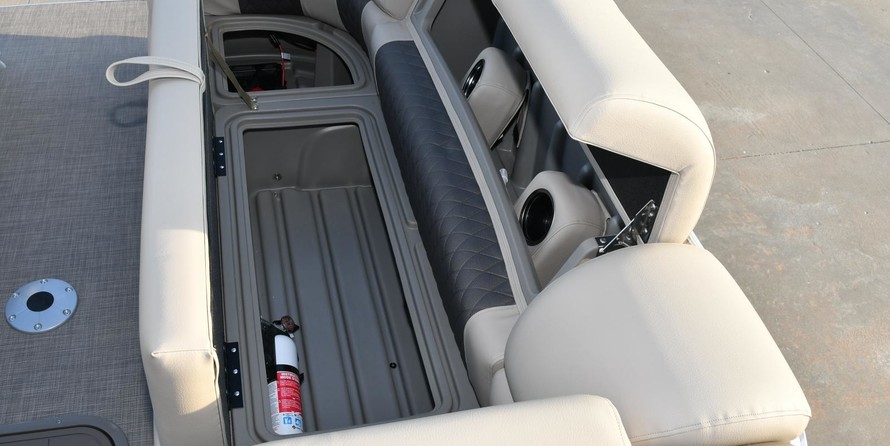 Sun Tracker SportFish 22 DLX