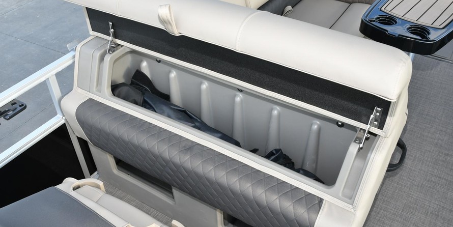 Sun Tracker SportFish 22 DLX