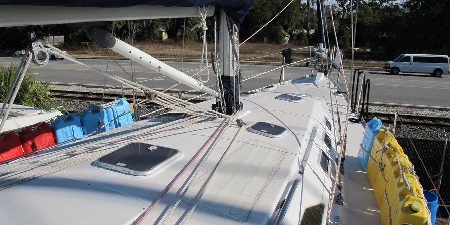 Catalina 400