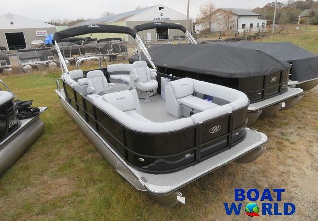 Premier Pontoons Navigator 220