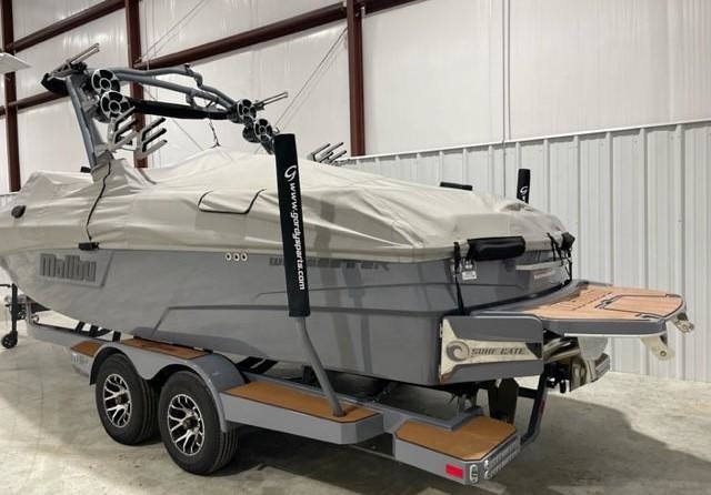 Malibu Wakesetter 25 LSV