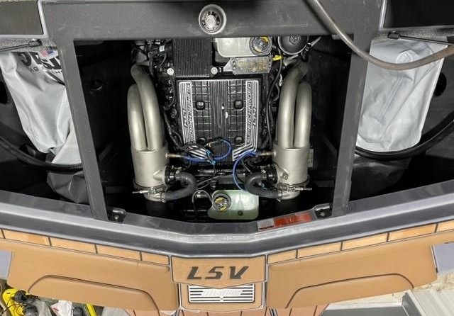 Malibu Wakesetter 25 LSV