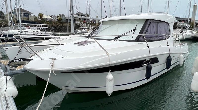 Beneteau Antares 8.80