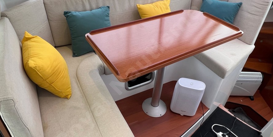 Beneteau Antares 8.80