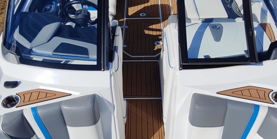 Super Air Nautique G23