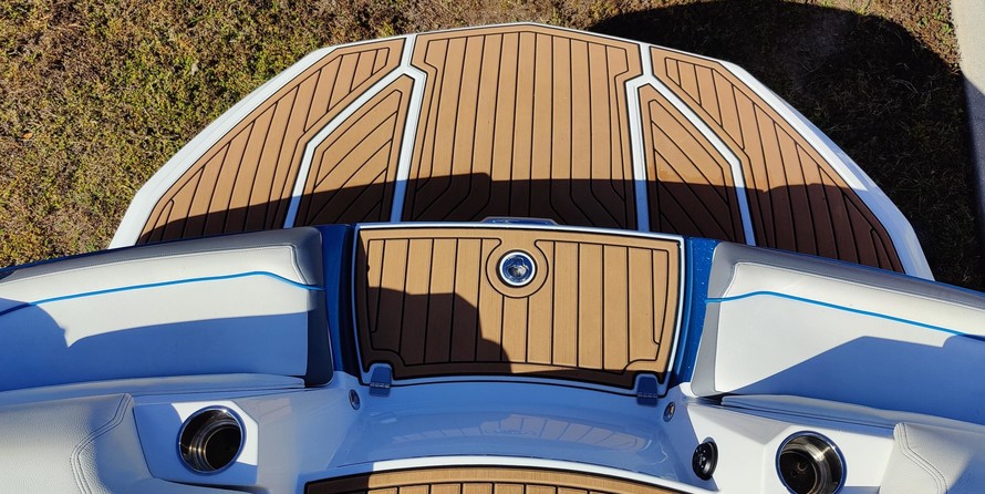 Super Air Nautique G23