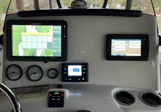Nauticstar 2302 legacy