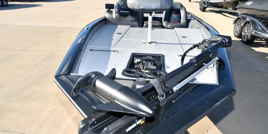 Tracker Pro Team 190 TX