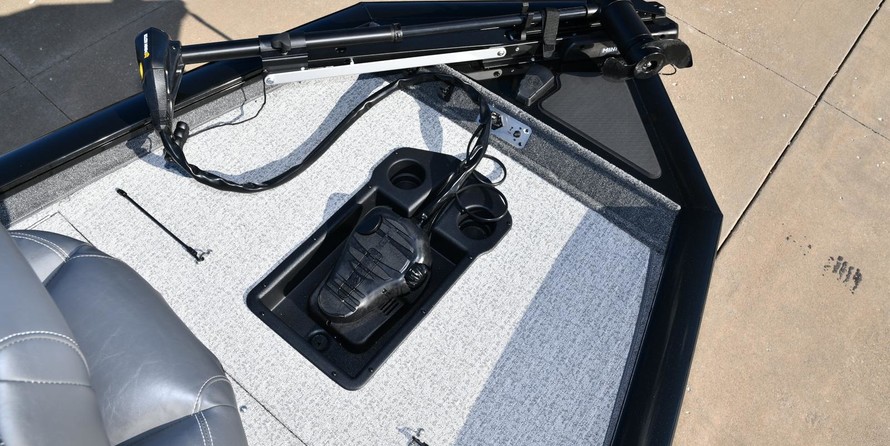 Tracker Pro Team 190 TX