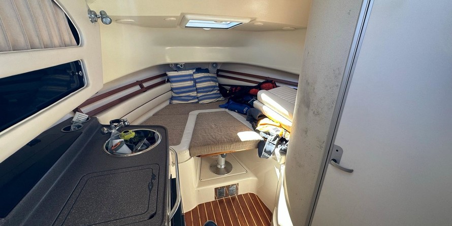 Grady-White Marlin 300