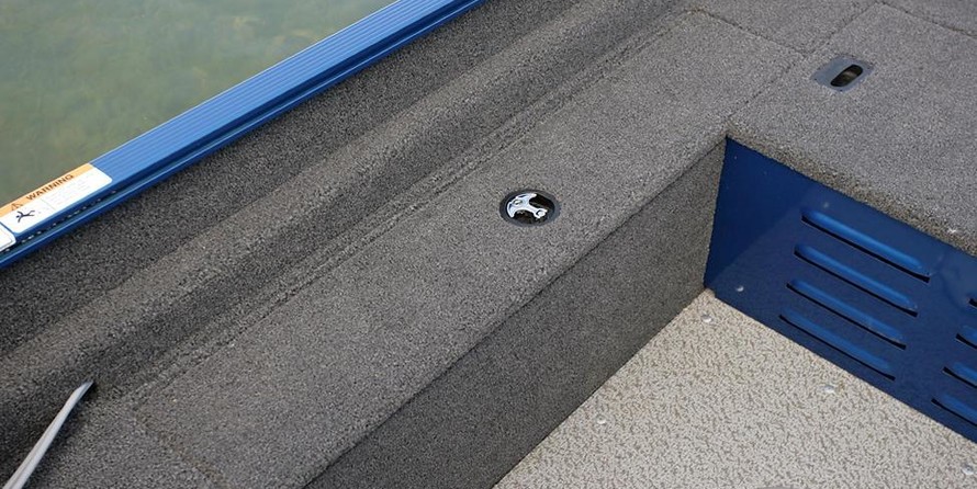 Lund Boats 1650 Rebel XS SS