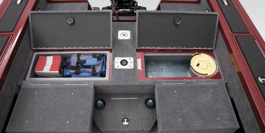 Tracker Targa V-18 WT