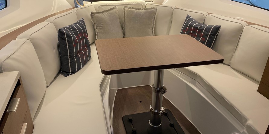 Jeanneau Cap Camarat 10.5 WA