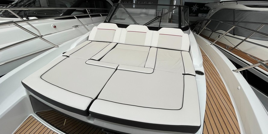 Jeanneau Cap Camarat 10.5 WA