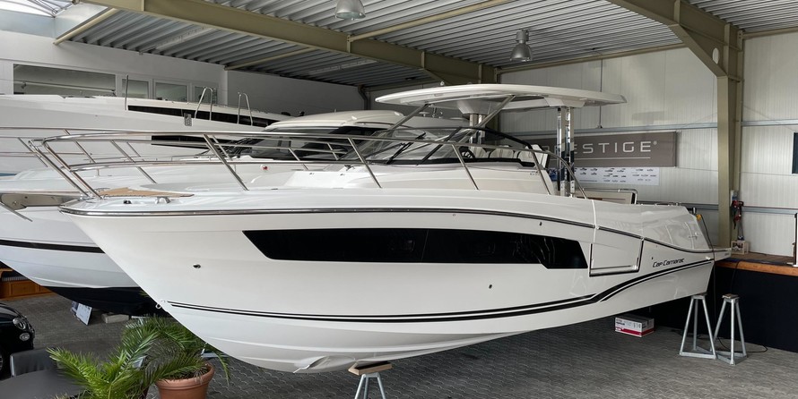 Jeanneau Cap Camarat 10.5 WA